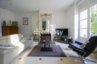  Maison � vendre 9 pi�ces 223 m�