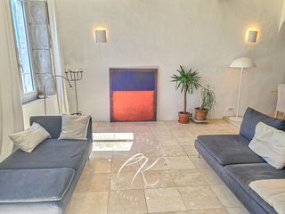  Maison � vendre 7 pi�ces 205 m�