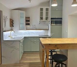  Immeuble � vendre 7 pi�ces 120 m�