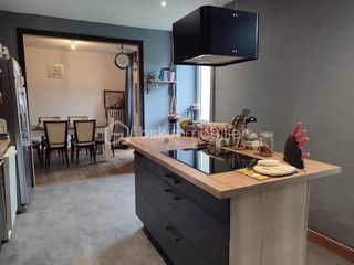  Maison � vendre 7 pi�ces 212 m�