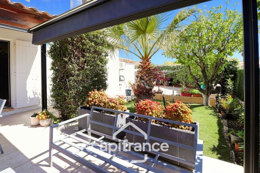 � vendre  Villa Saint-Cyr-sur-Mer (83270)
