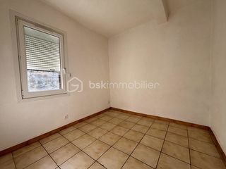  Immeuble � vendre 5 pi�ces 150 m�