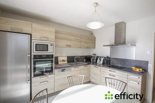  Maison � vendre 8 pi�ces 144 m�