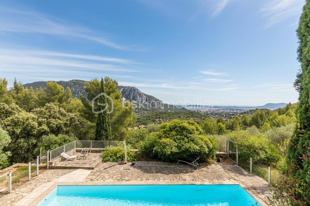 � vendre  Maison Le Revest-les-Eaux (83200)