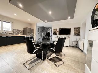  Maison � vendre 8 pi�ces 157 m�