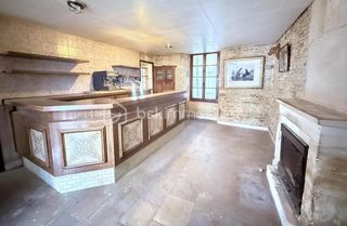  Maison � vendre 10 pi�ces 185 m�