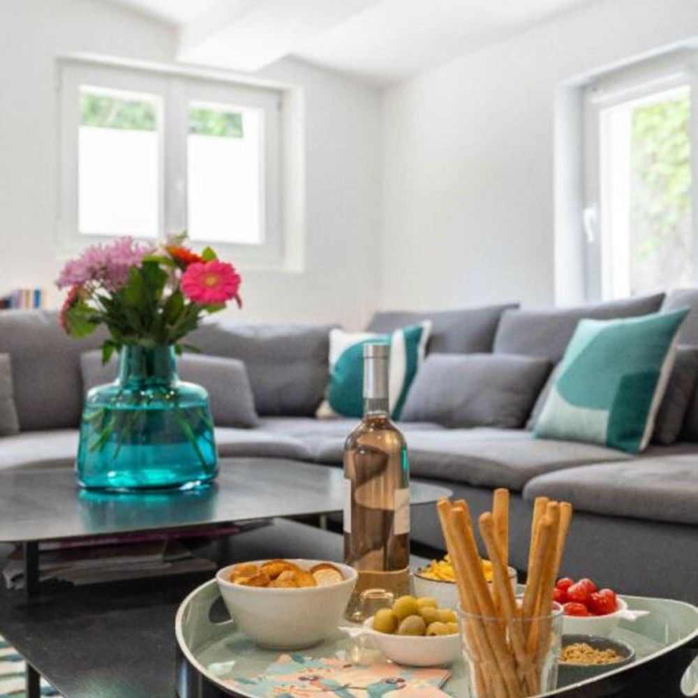 � vendre  Villa Mimet (13105)