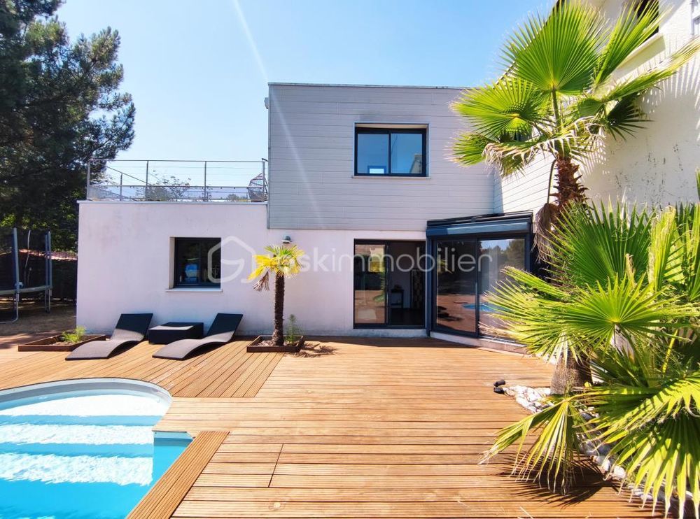 � vendre  Villa Gujan-Mestras (33470)