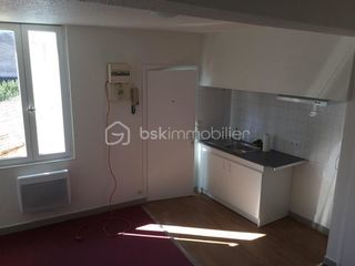  Immeuble � vendre 12 pi�ces 266 m�