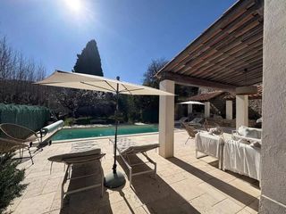  Villa � vendre 6 pi�ces 190 m�