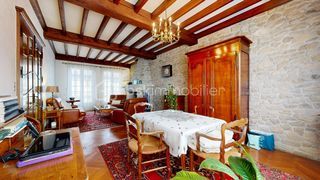  Maison � vendre 8 pi�ces 194 m�