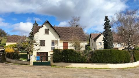   Pavillon sur sous sol 4 chambres- jardin- v�randa � vendre � TONNERRE 89 Maison - 6 pi�ce(s) - 118 m�