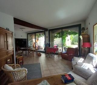  Propri�t�/ch�teau � vendre 5 pi�ces 200 m�