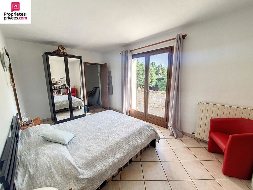 � vendre  Villa Saint-C�zaire-sur-Siagne (06530)