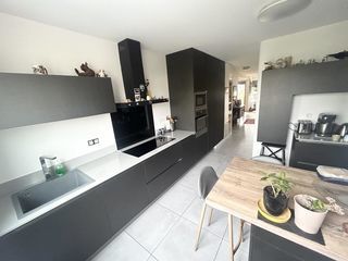  Appartement � vendre 4 pi�ces 90 m�