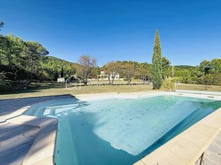  Maison � vendre 10 pi�ces 285 m�