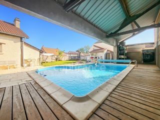  Maison � vendre 9 pi�ces 255 m�