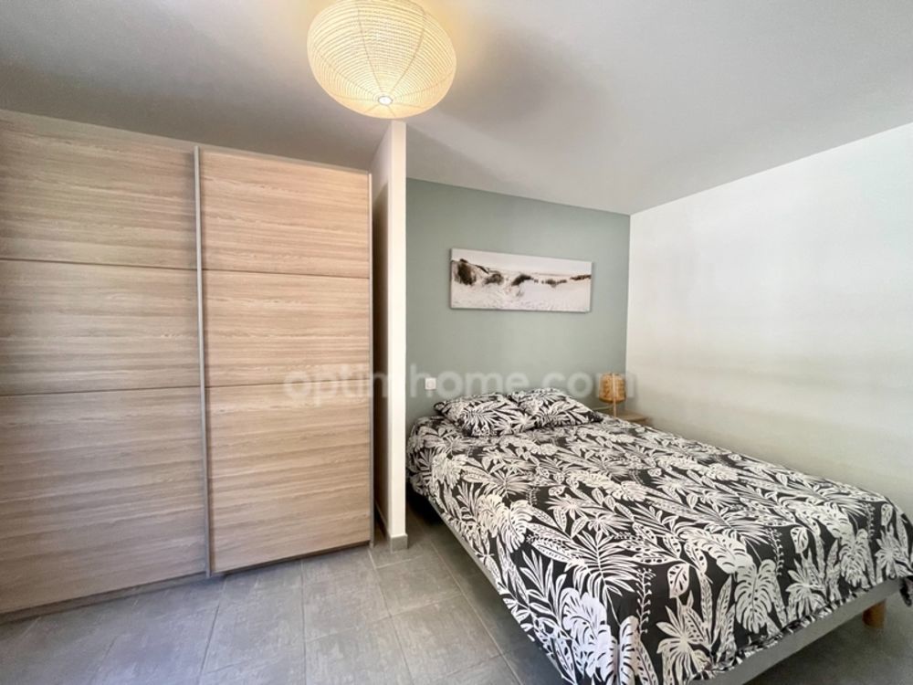 � vendre  Maison Aigues-Mortes (30220)