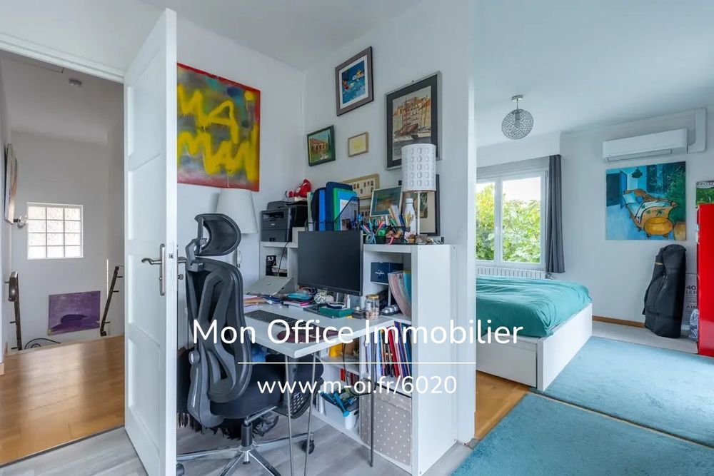 � vendre  Maison Pourri�res (83910)