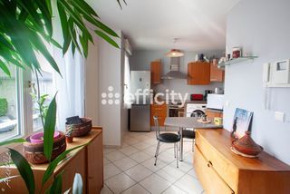  Appartement � vendre 3 pi�ces 80 m�