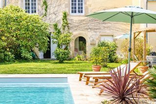  Maison � vendre 8 pi�ces 239 m�