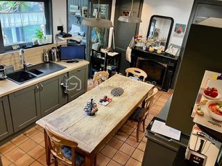  Propri�t�/ch�teau � vendre 7 pi�ces 132 m�