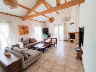  Villa � vendre 8 pi�ces 219 m�