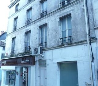  Immeuble � vendre 4 pi�ces 78 m�