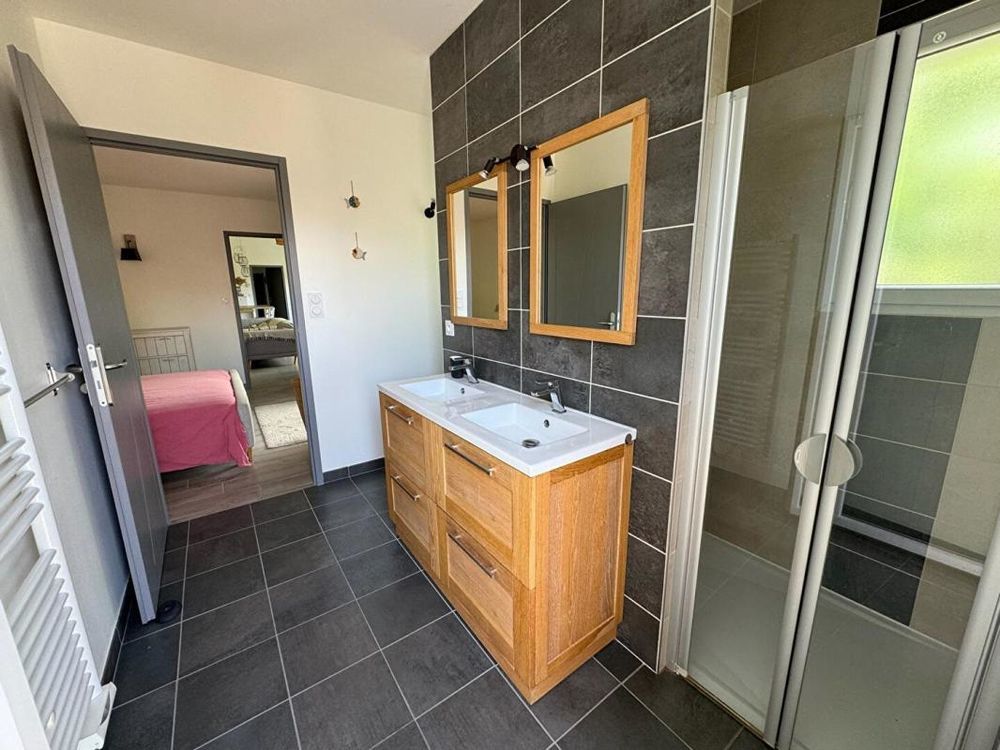 � vendre  Maison Ar�s (33740)