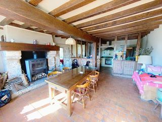  Maison � vendre 5 pi�ces 240 m�