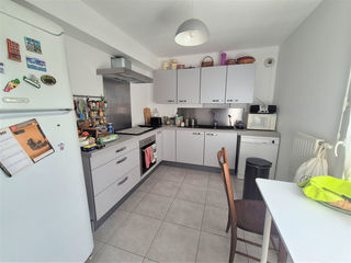  Appartement � vendre 5 pi�ces 93 m�