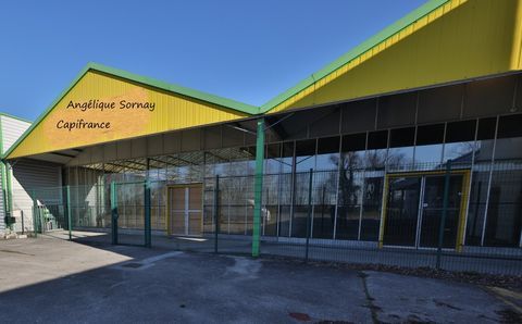 Dpt Jura (39), &agrave; vendre BLETTERANS local d'activit&eacute; 299000 39140 Bletterans