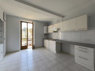  Appartement � louer 4 pi�ces 92 m�