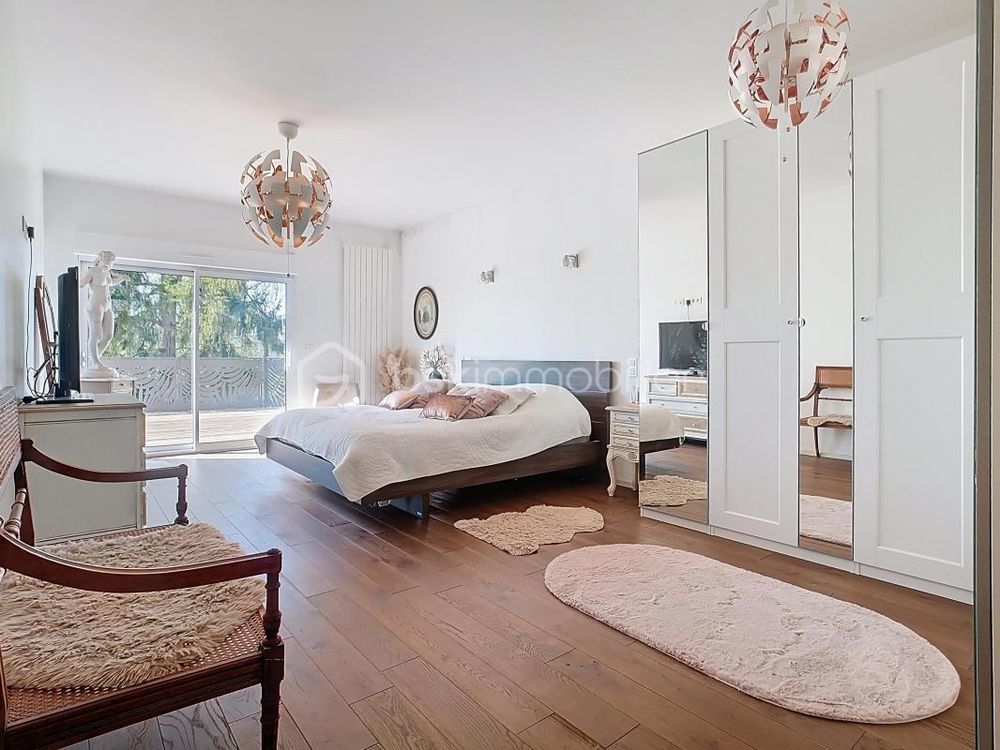 � vendre  Propri�t�/ch�teau Chessy (77700)