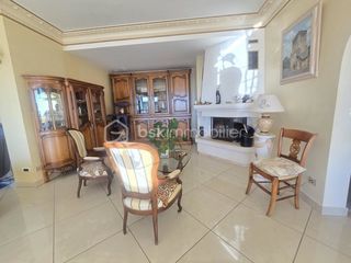  Propri�t�/ch�teau � vendre 5 pi�ces 250 m�