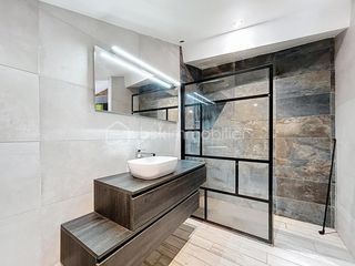  Maison � vendre 8 pi�ces 215 m�