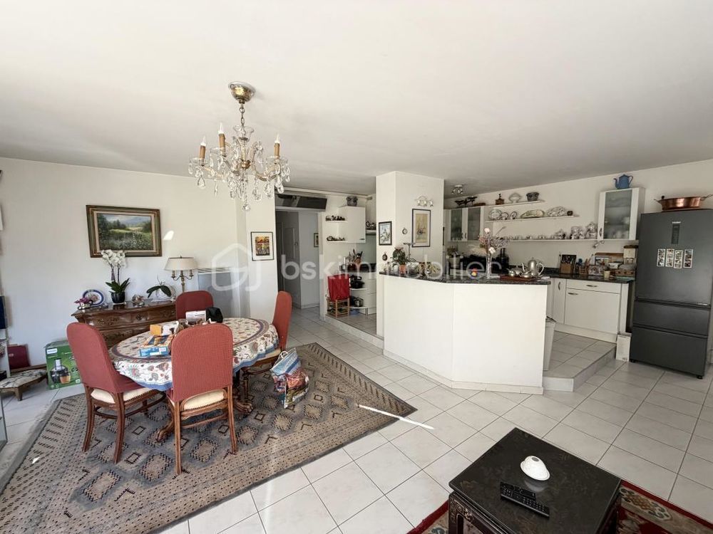 � vendre  Appartement La Croix-Valmer (83420)