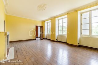  Maison � vendre 9 pi�ces 326 m�