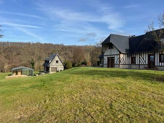  Maison � vendre 8 pi�ces 218 m�