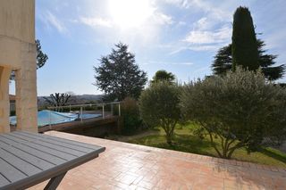  Maison � vendre 8 pi�ces 229 m�