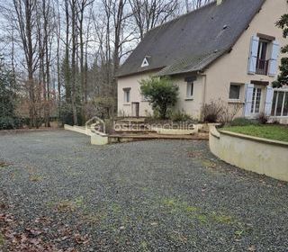  Propri�t�/ch�teau � vendre 7 pi�ces 213 m�