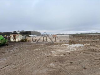  Terrain � louer 10000 m�