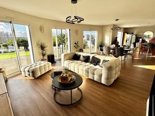  Maison � vendre 9 pi�ces 170 m�