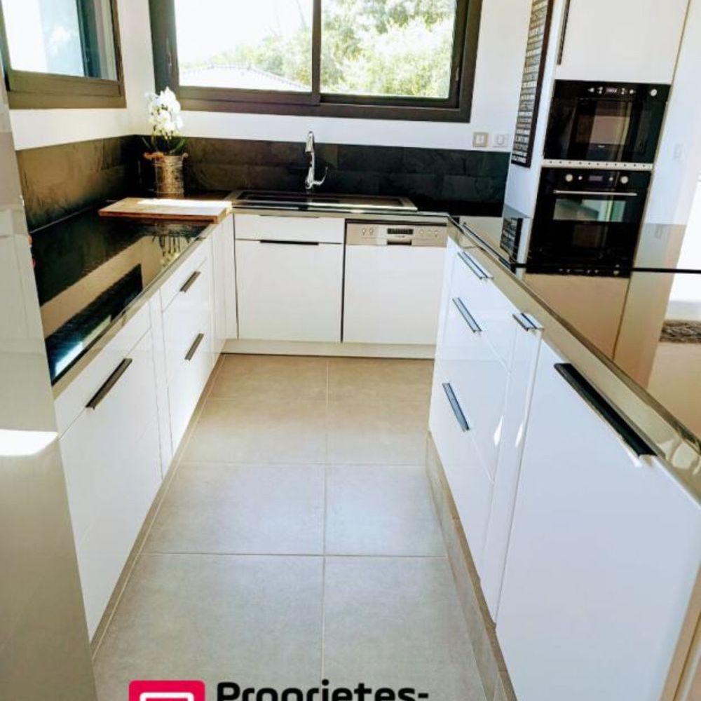 � vendre  Propri�t�/ch�teau Trans-en-Provence (83720)