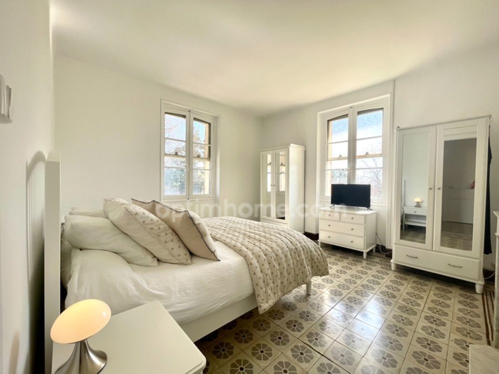 � vendre  Propri�t�/ch�teau Aigues-Mortes (30220)