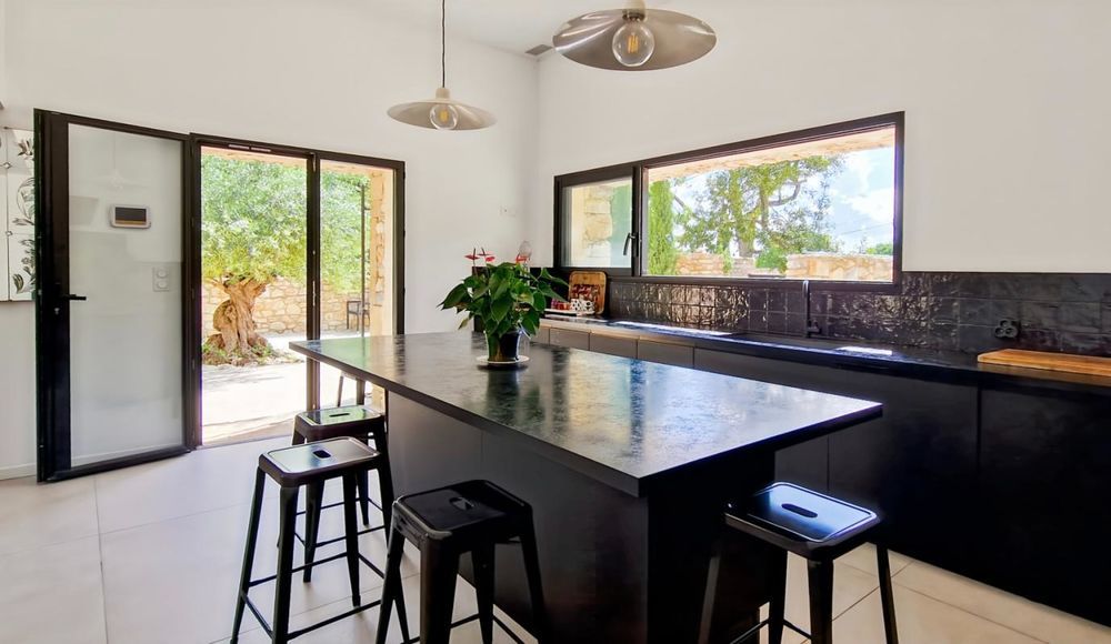 � vendre  Maison Uz�s (30700)