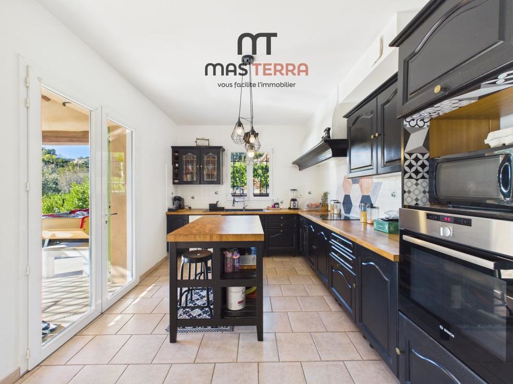 � vendre  Villa Ch�teauneuf-Grasse (06740)