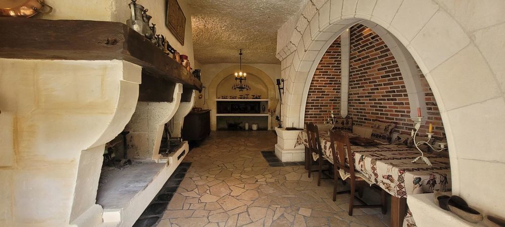 � vendre  Propri�t�/ch�teau La Chartre-sur-le-Loir (72340)