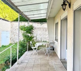  Maison � vendre 10 pi�ces 250 m�