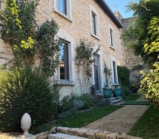  Maison � vendre 6 pi�ces 225 m�